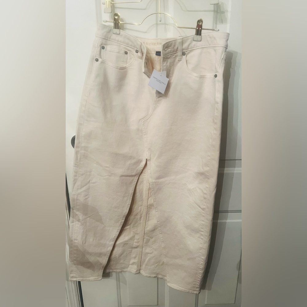 American Eagle Skirt with Front Slit - Picture 3 of 5
